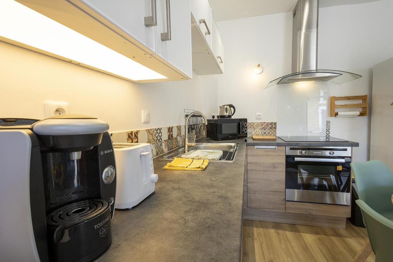 L'Emeraude - 1 A 4P - Wifi Fibre - Parking Gratuit Pont-dʼAin Zewnętrze zdjęcie